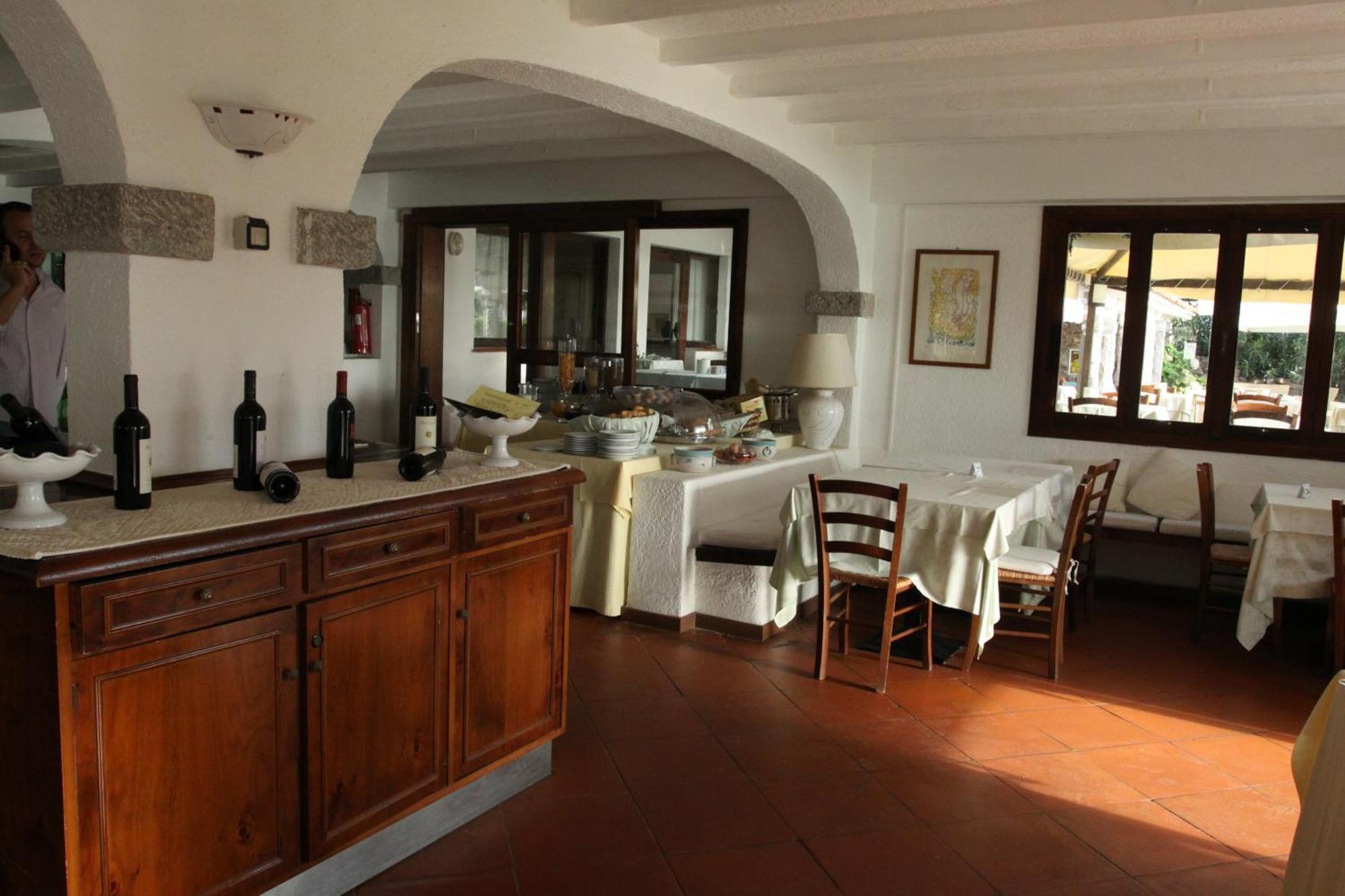 Ihr Hotel San Paolo Porto San Paolo  Εξωτερικό φωτογραφία
